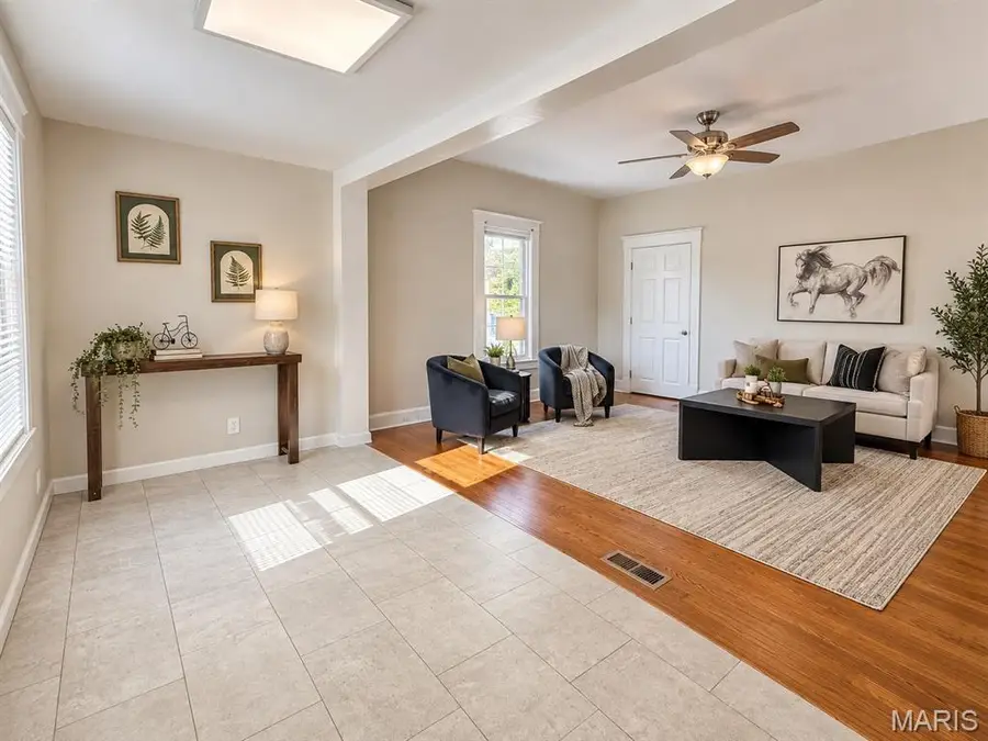 302 Broadway, East Alton, IL 62024 - #3