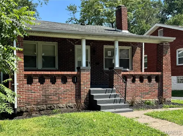 1476 70th Street, Pagedale, MO 63133
