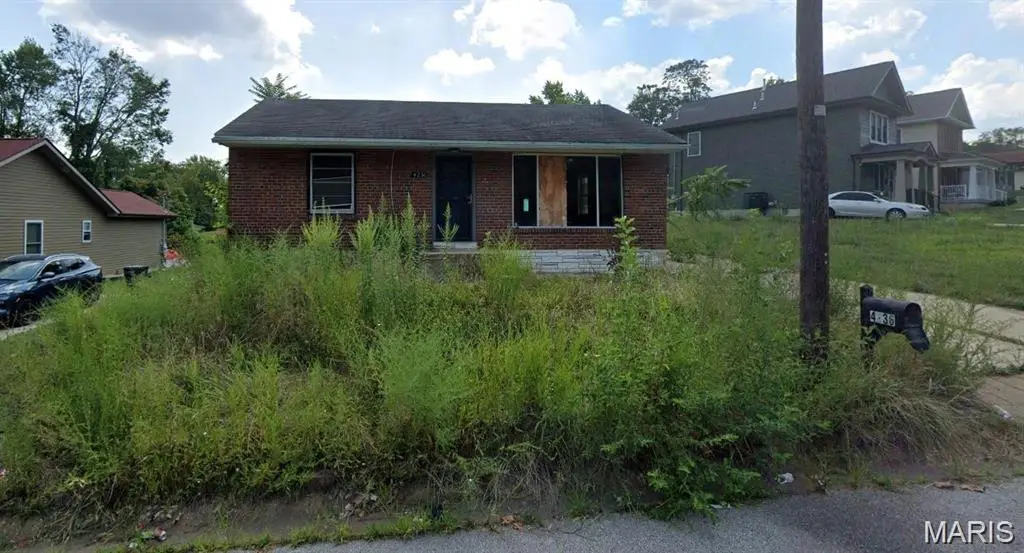 4236 Oakwood Avenue, Saint Louis, MO 63121 - #1