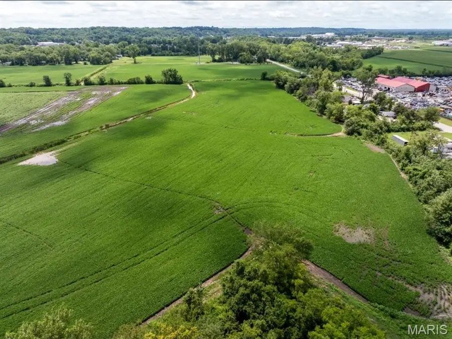 1735 Cherokee Avenue, Caseyville, IL 62232 - #2
