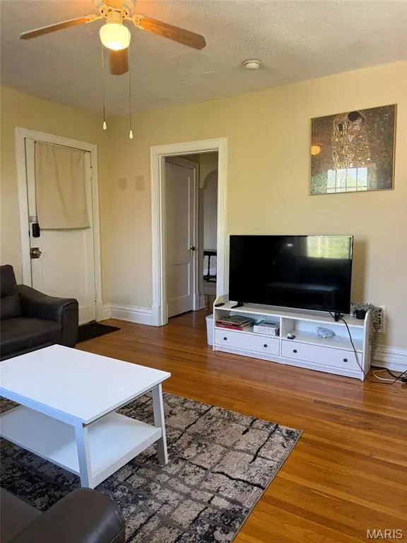 1916 Serbian Drive, Saint Louis, MO 63104 - #3