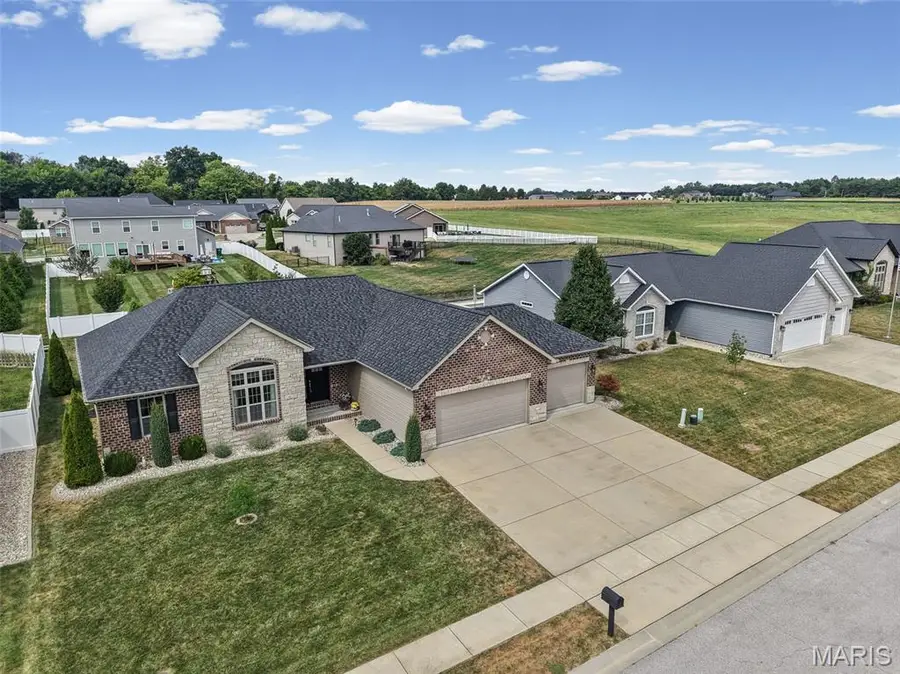 1305 Bradstreet Drive, O Fallon, IL 62269 - #2