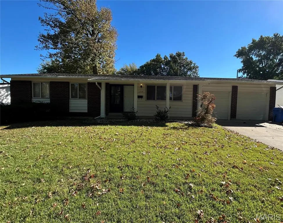 1740 Koch Drive, Florissant, MO 63033 - #1