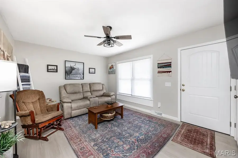 15 Scarlet Drive, Belleville, IL 62220 - #2