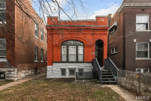 4248 Norfolk Avenue, St Louis, MO 63110