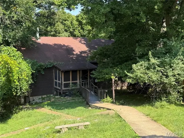 1010 Palmer Meadows Place, Valley Park, MO 63088