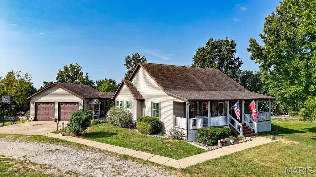 1865 Yellow Rock Road, De Soto, MO 63020 - #1