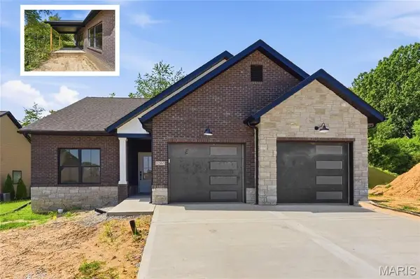 1265 Pebble Beach Drive, Caseyville, IL 62232