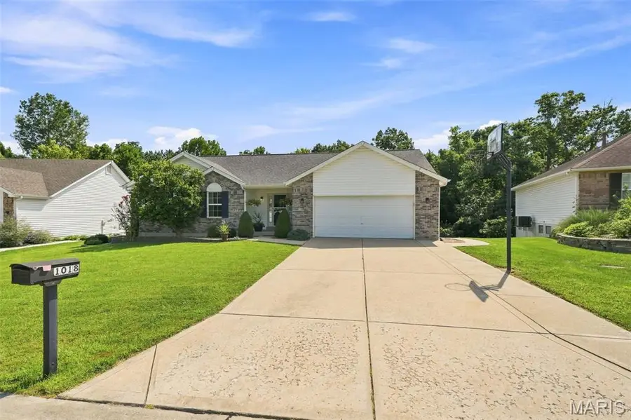 1018 Reddington Timbers Drive, Saint Charles, MO 63304 - #3