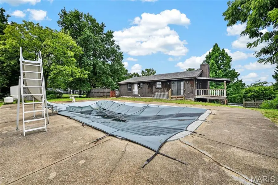 10755 Kennerly Road, Sunset Hills, MO 63128 - #2