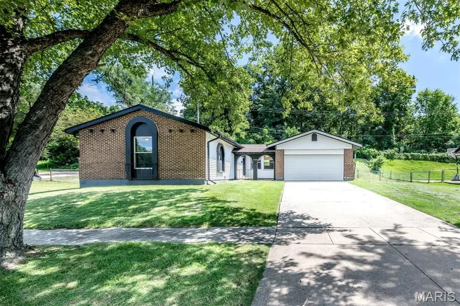 11488 Prentice Drive, Florissant, MO 63033 - #3