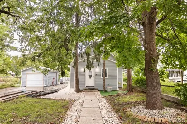1745 Spruce Street, Granite City, IL 62040
