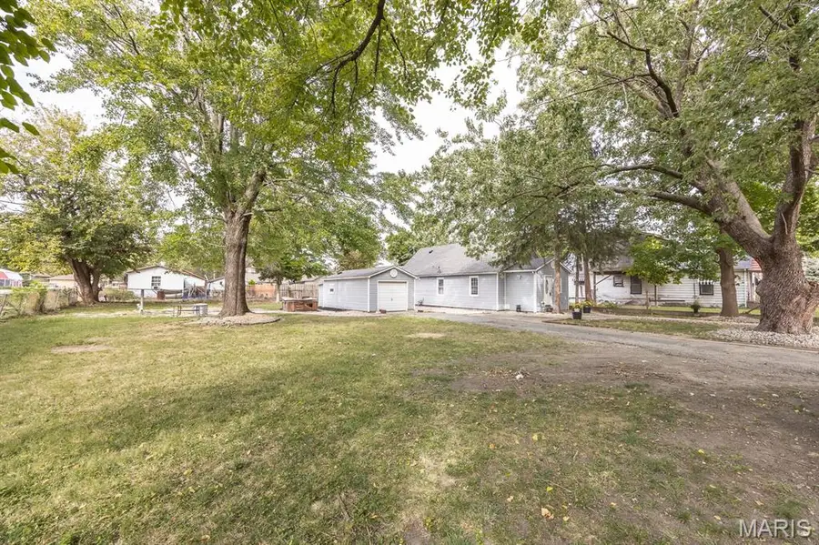 1745 Spruce Street, Granite City, IL 62040 - #2