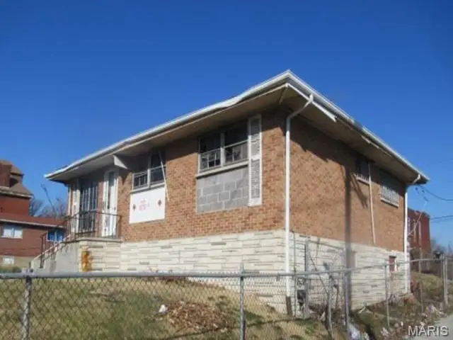 4441 Margaretta Avenue, Saint Louis, MO 63115 - #2