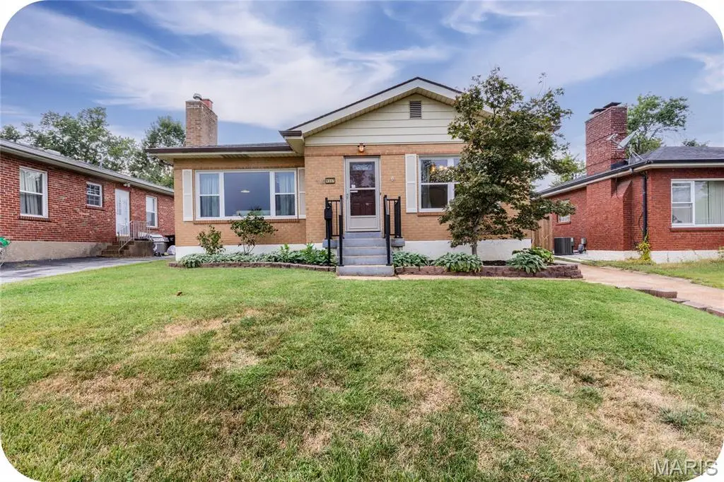 9337 Radio Drive, Affton, MO 63123 - #1