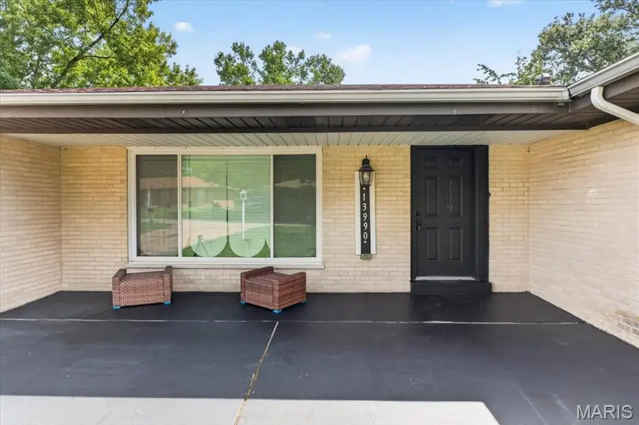 13990 Le Sabre Drive, Florissant, MO 63034 - #3