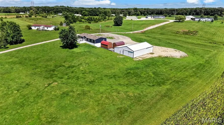 200 Fairview Drive, Winfield, MO 63389 - #2