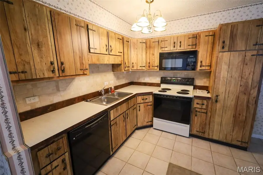 1809 Debbie Drive, High Ridge, MO 63049 - #2