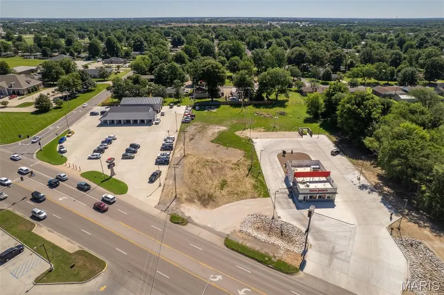 808 S Main Street, Sikeston, MO 63801 - #2