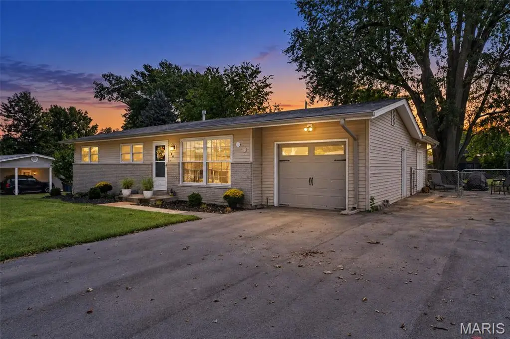 106 Paula Drive, Saint Charles, MO 63301 - #1