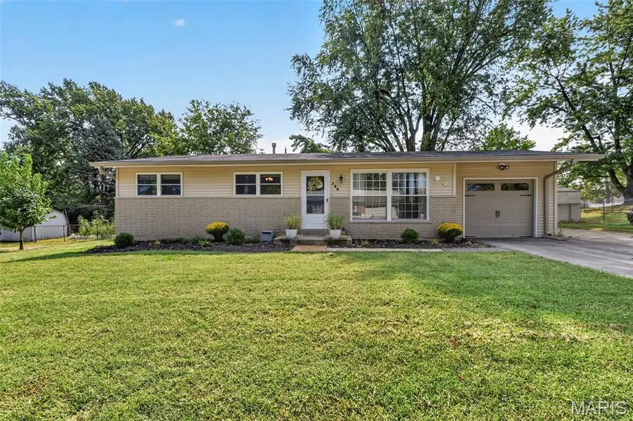106 Paula Drive, Saint Charles, MO 63301 - #3