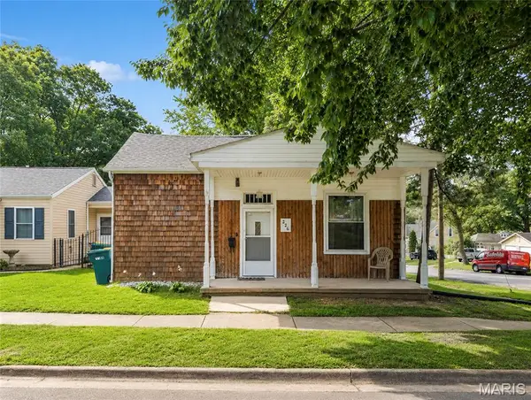 226 W Main Street, Lebanon, IL 62254