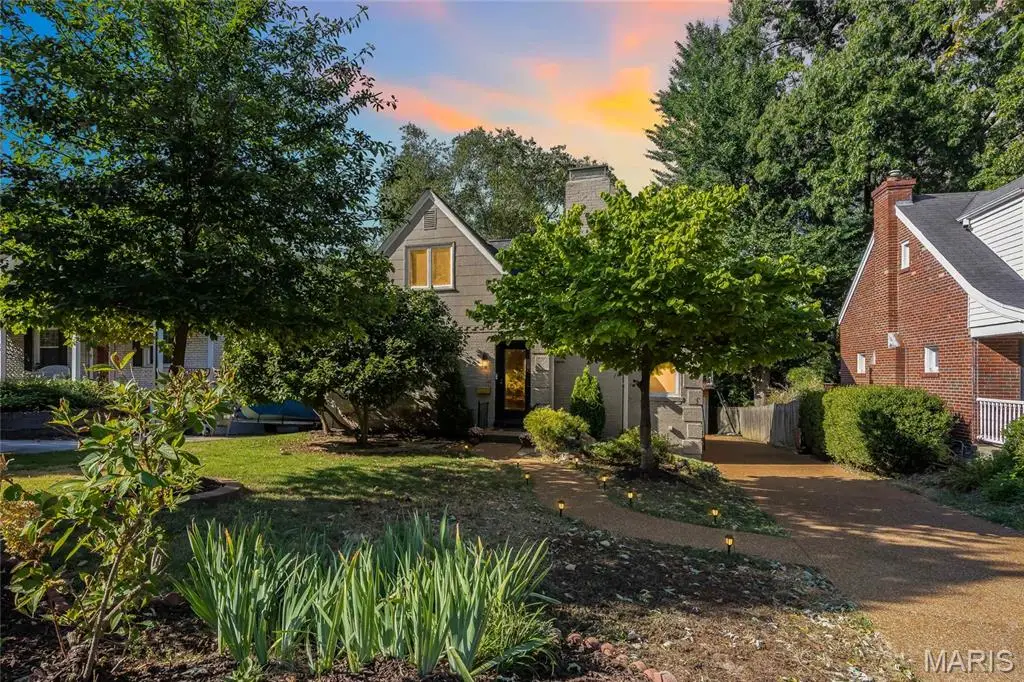 541 Mapleview Drive, University City, MO 63130 - #1