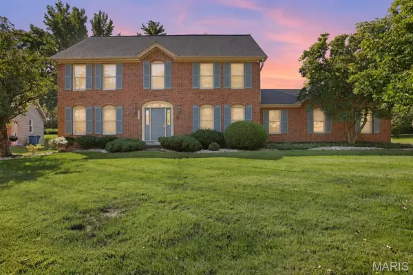 14314 Strawbridge Court, Chesterfield, MO 63017