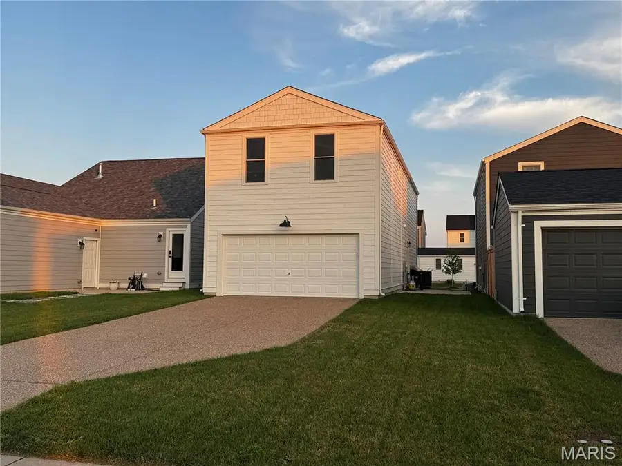 3096 Pirogue Street, Saint Charles, MO 63301 - #2