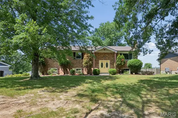 3425 Tenbrook Road, Arnold, MO 63010