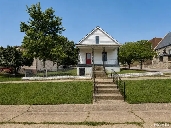 600 S 3rd Street, De Soto, MO 63020