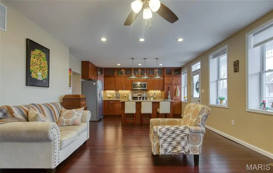 Address Withheld By Seller, Saint Charles, MO 63301 - #3