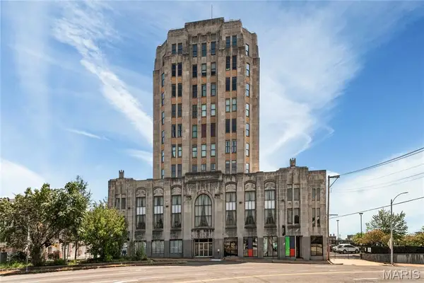 3608 Gravois Avenue #3W, St Louis, MO 63116