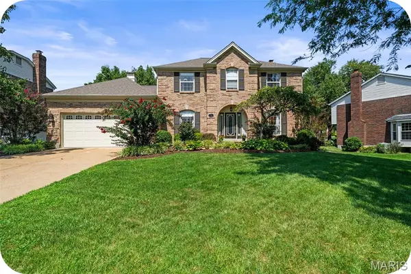 70 Log Hill Lane, Ballwin, MO 63011