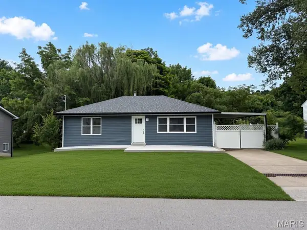 117 Saint Joseph Avenue, O'Fallon, MO 63366