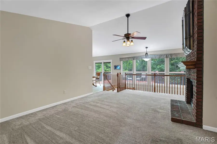 330 Woodlawn Terrace Court, Ballwin, MO 63021 - #3