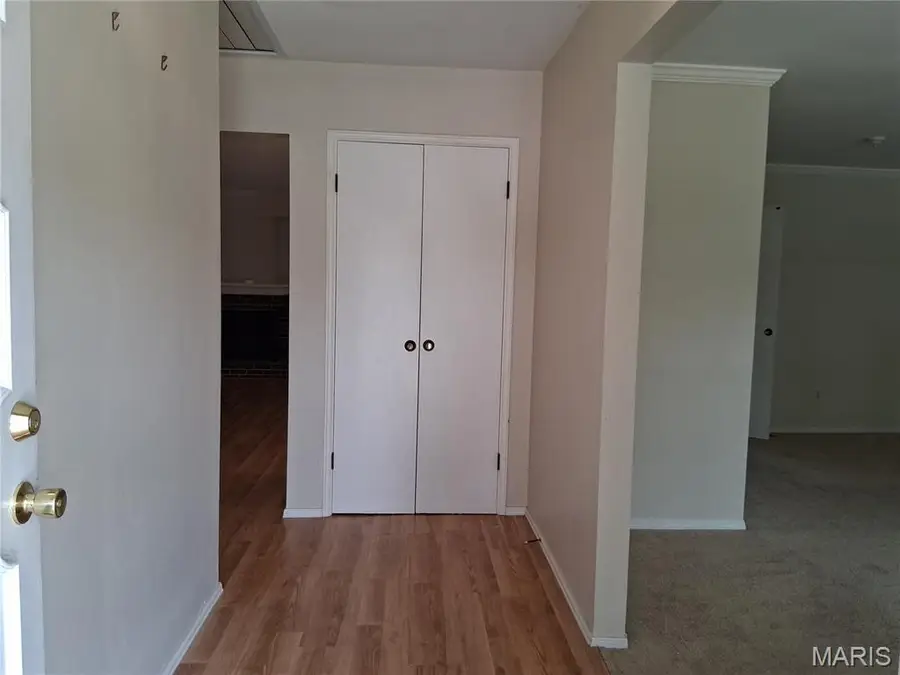 3759 Hirondelle Lane, Florissant, MO 63034 - #3