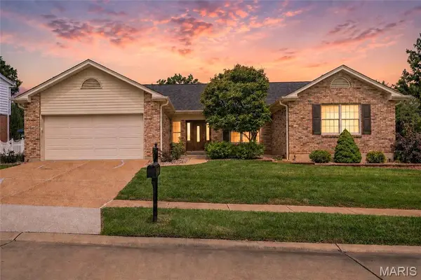 5305 Ambs Court, St Louis, MO 63128