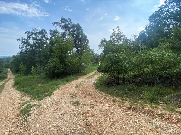354 Red Fox Drive, Bourbon, MO 65441