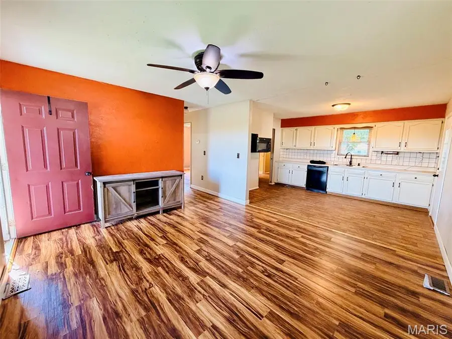 705 W Sand Road, Advance, MO 63730 - #3