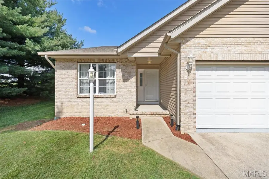 424 Aaron Drive, Belleville, IL 62220 - #3