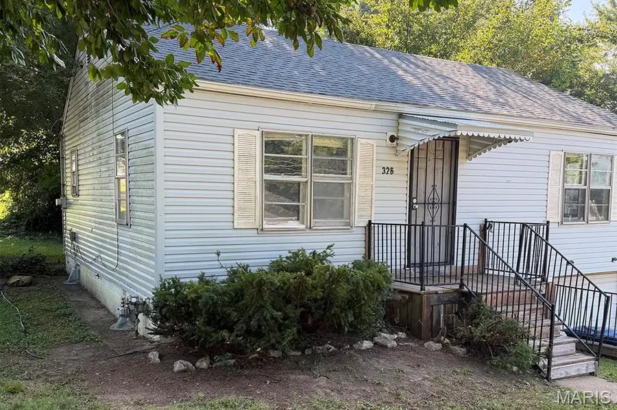 326 Atwater Avenue, Saint Louis, MO 63135 - #3