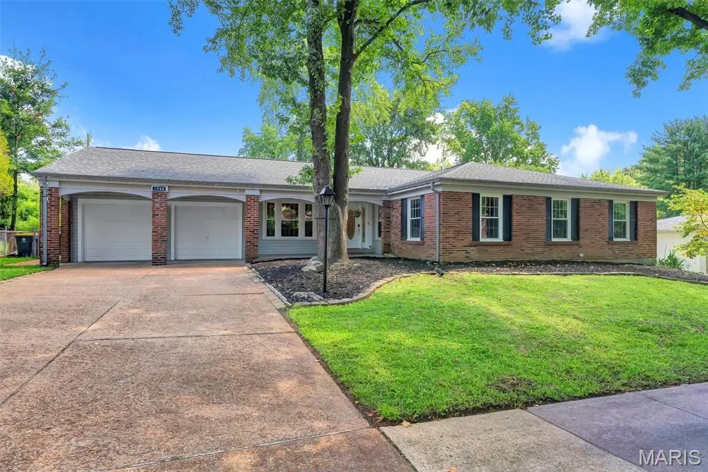 1944 Pepperrell Drive, Saint Louis, MO 63146 - #1