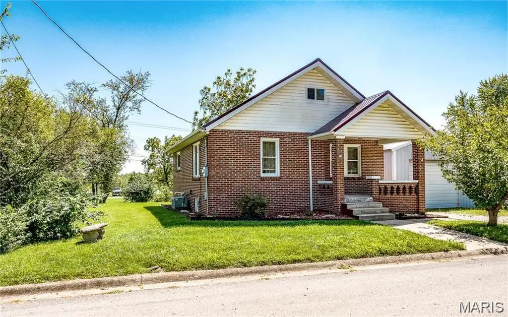 602 W Jackson Avenue, Owensville, MO 65066 - #1