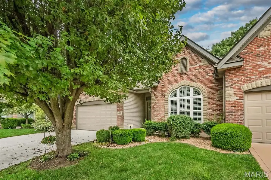 208 Strawberry Fields Court, Saint Peters, MO 63376 - #2