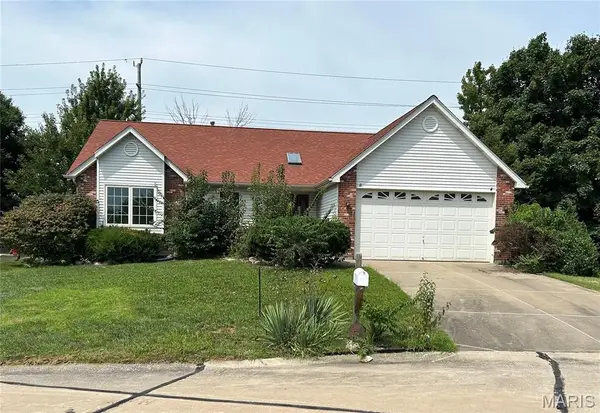 2211 Alexandria Court, O'Fallon, MO 63368