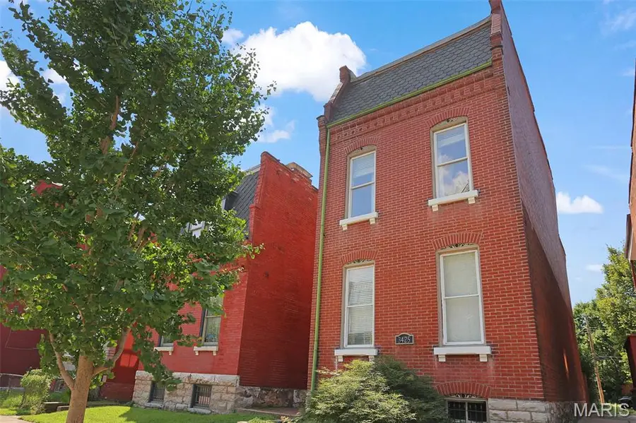 3425 Illinois Avenue, Saint Louis, MO 63118 - #2