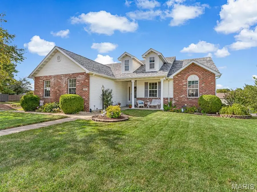 2557 Spyglass Court, Edwardsville, IL 62025 - #2