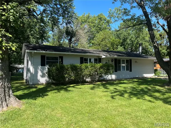 121 Richmond Drive, Fairview Heights, IL 62208