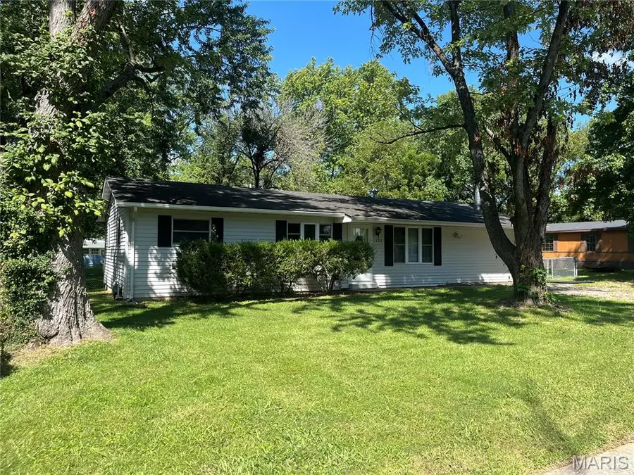 121 Richmond Drive, Fairview Heights, IL 62208 - #2